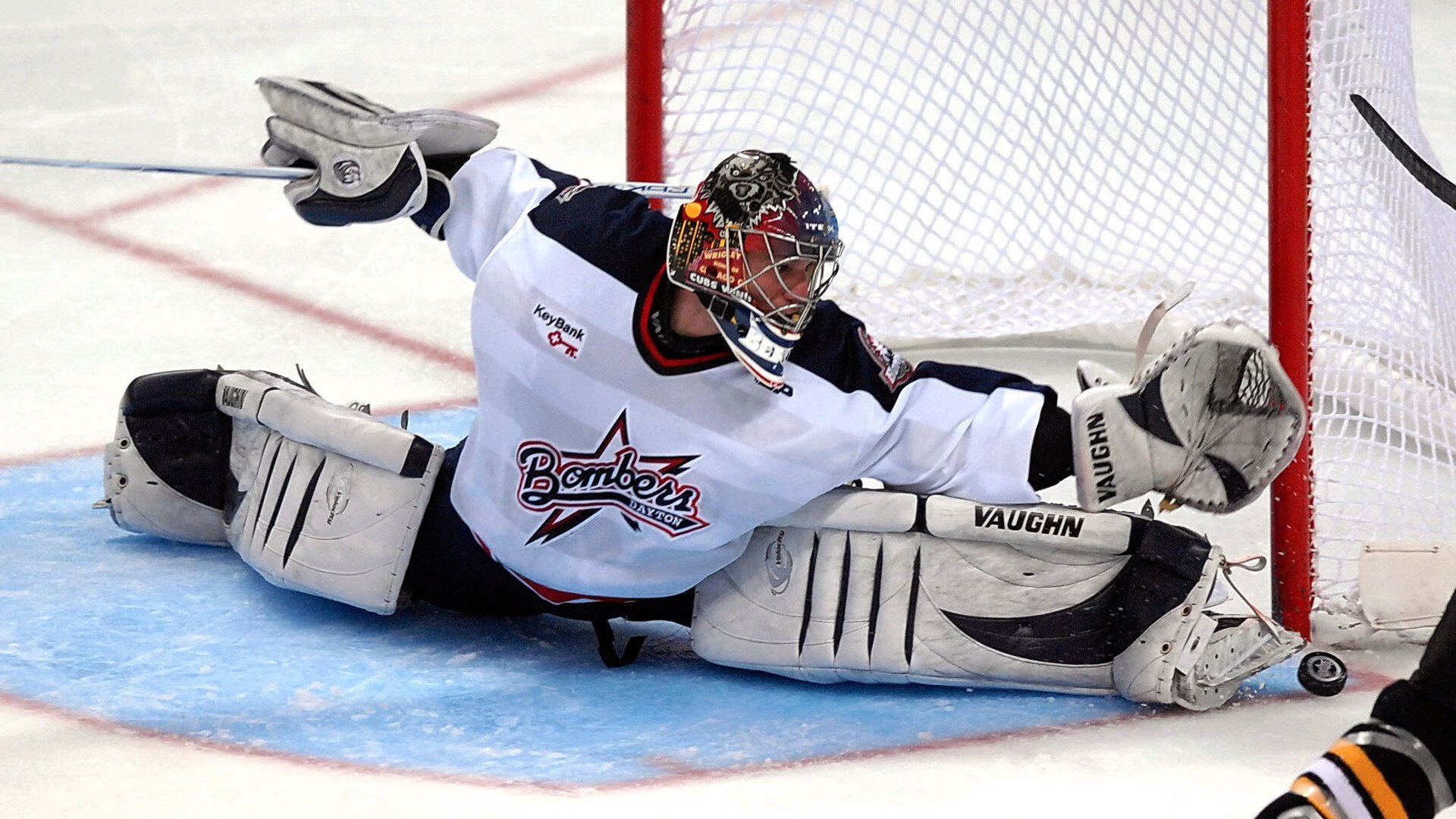 FB体育中国-钢铁意志与孤独旗帜，奥恰洛夫如何扛起德国战车，映照中国乒乓的远路